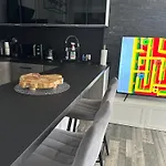 דירה Grand 80m2 - 3 - 7 Min Du Centre - Calme - Ideal Famille