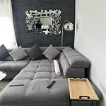 Grand 80m2 - 3 - 7 Min Du Centre - Calme - Ideal Famille ריימס