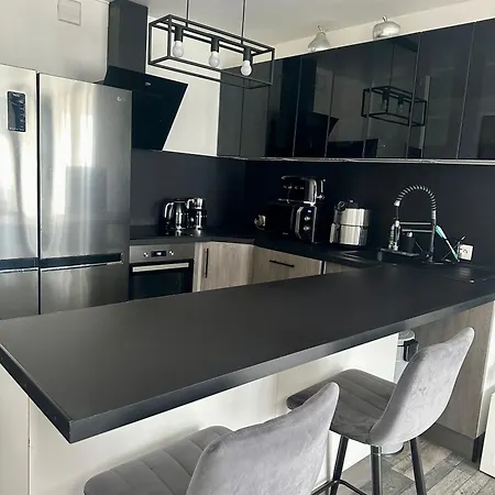 Grand 80m2 - 3 - 7 Min Du Centre - Calme - Ideal Famille *