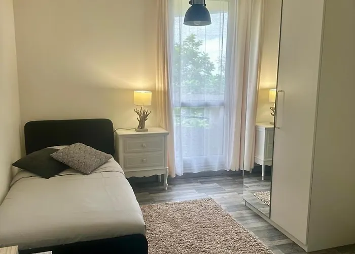 Апартаменты Grand Appartement Cosy - 3 Chambres - Ideal Famille - Reims, Proche Centre *