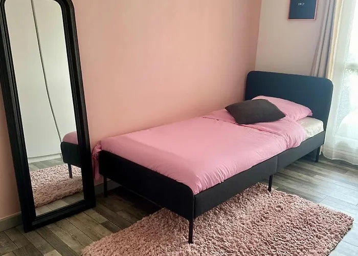 Апартаменты Grand Appartement Cosy - 3 Chambres - Ideal Famille - Reims, Proche Centre Реймс