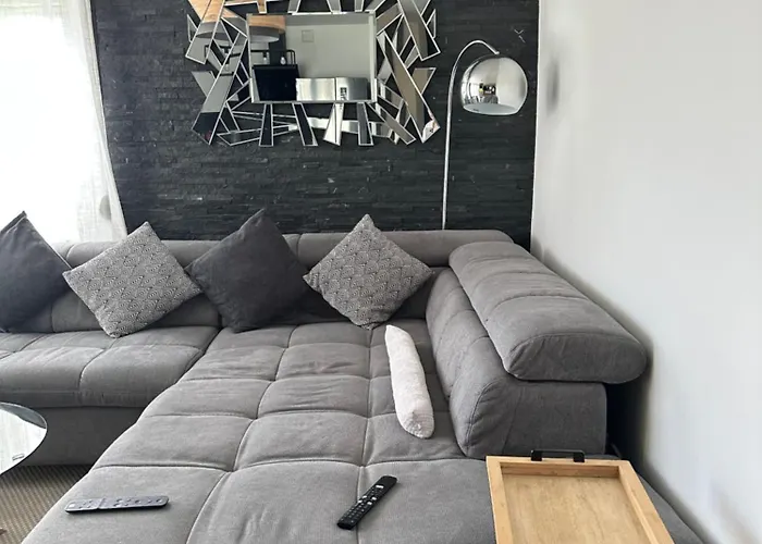 Grand Appartement Cosy - 3 Chambres - Ideal Famille - Reims, Proche Centre Реймс